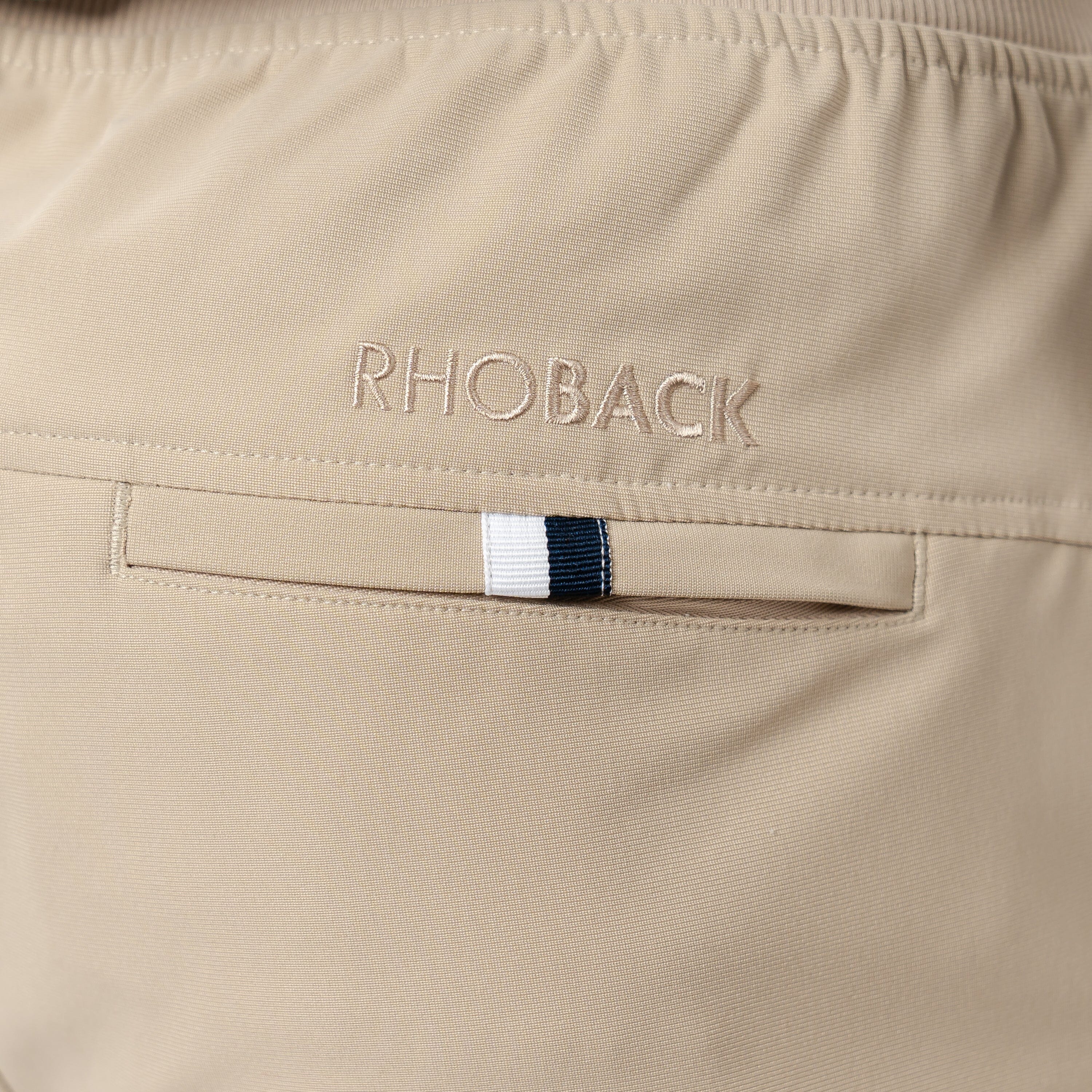 Delta Performance Jogger | Solid - Dune - Image 5