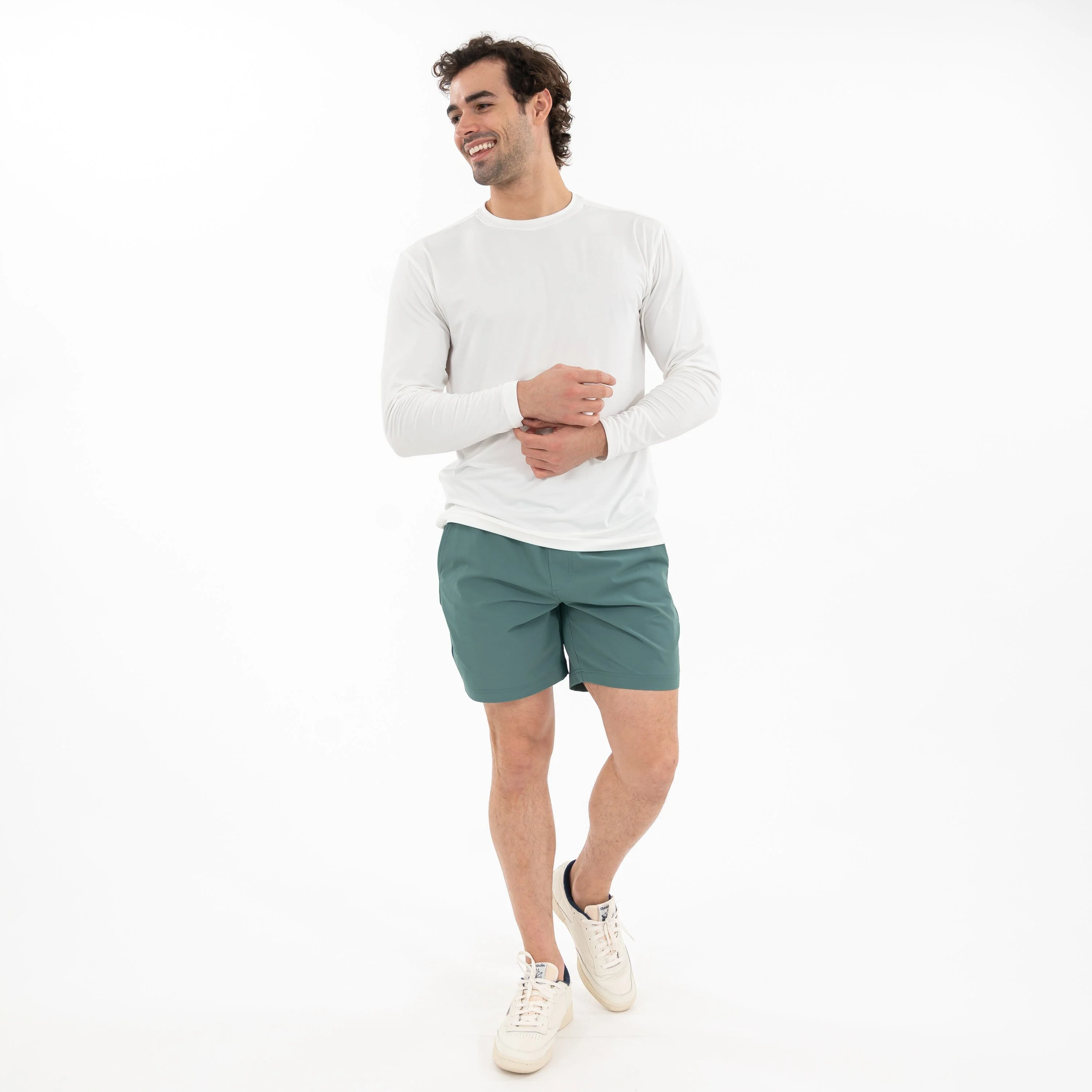 Everyday Short | Solid - Jungle Green - Image 9