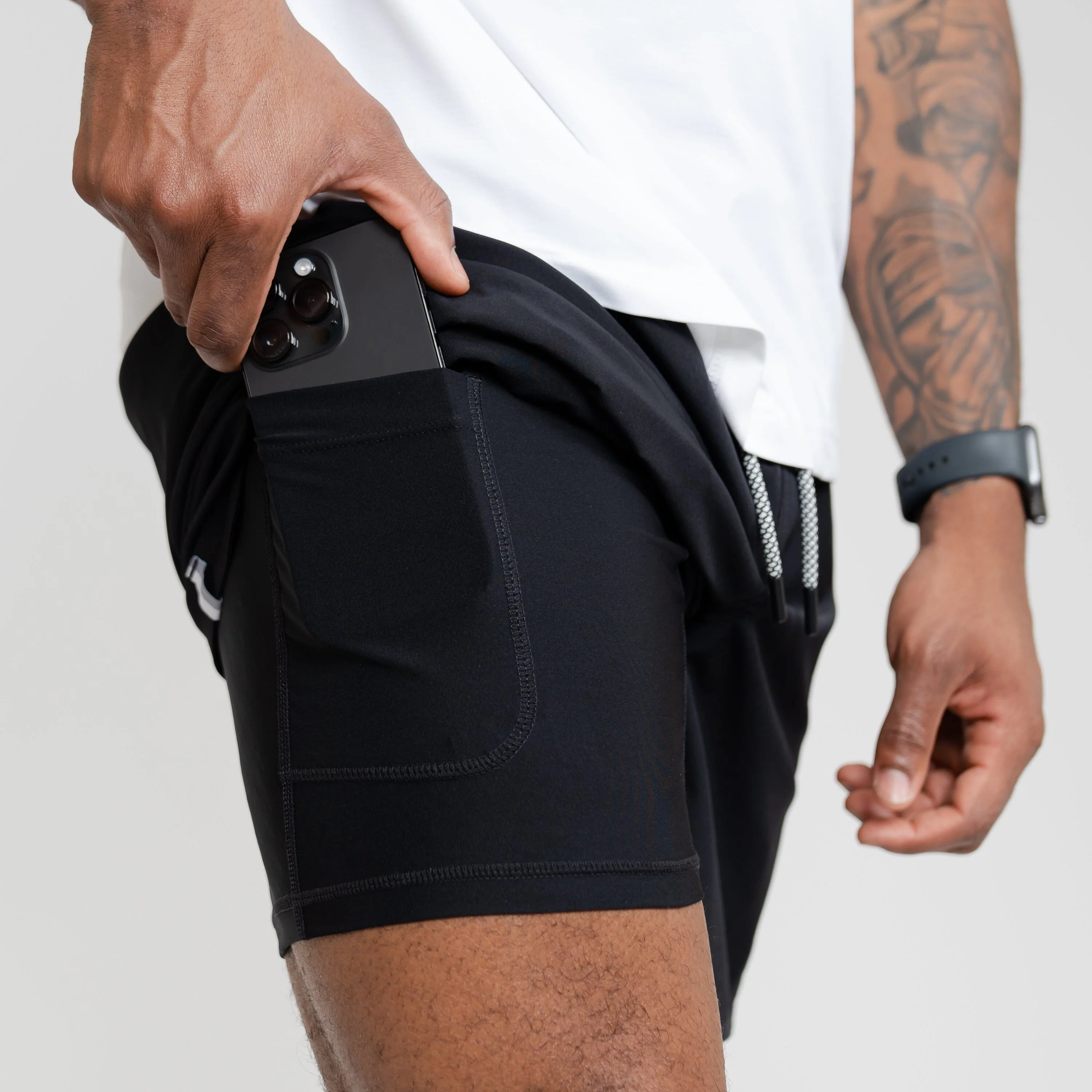 Grit Gym Short - 7" | Solid - Midnight Black - Image 4