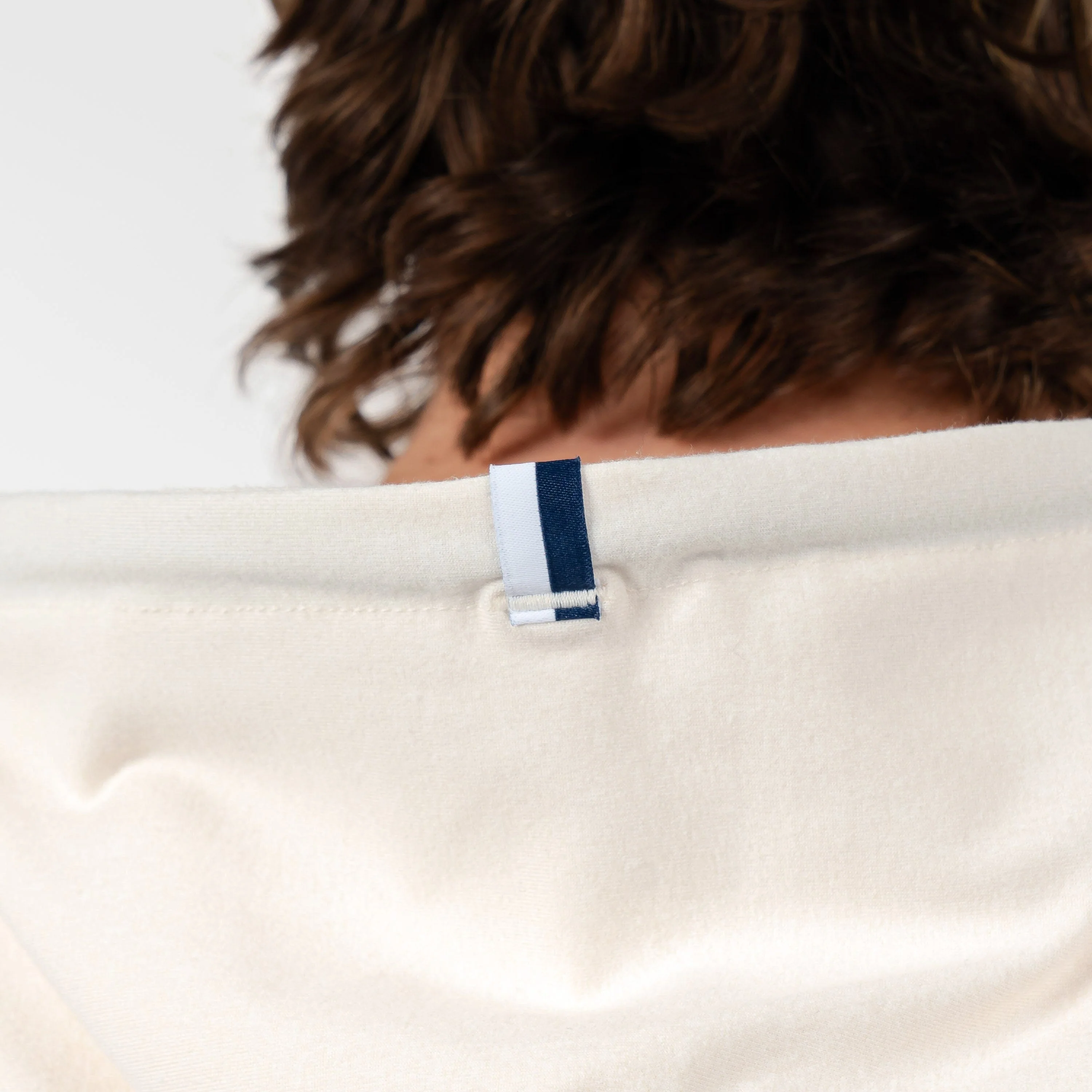 Hesi Performance Hoodie | Heather - Ivory/Parchment White - FLAG 1 RED - Image 3