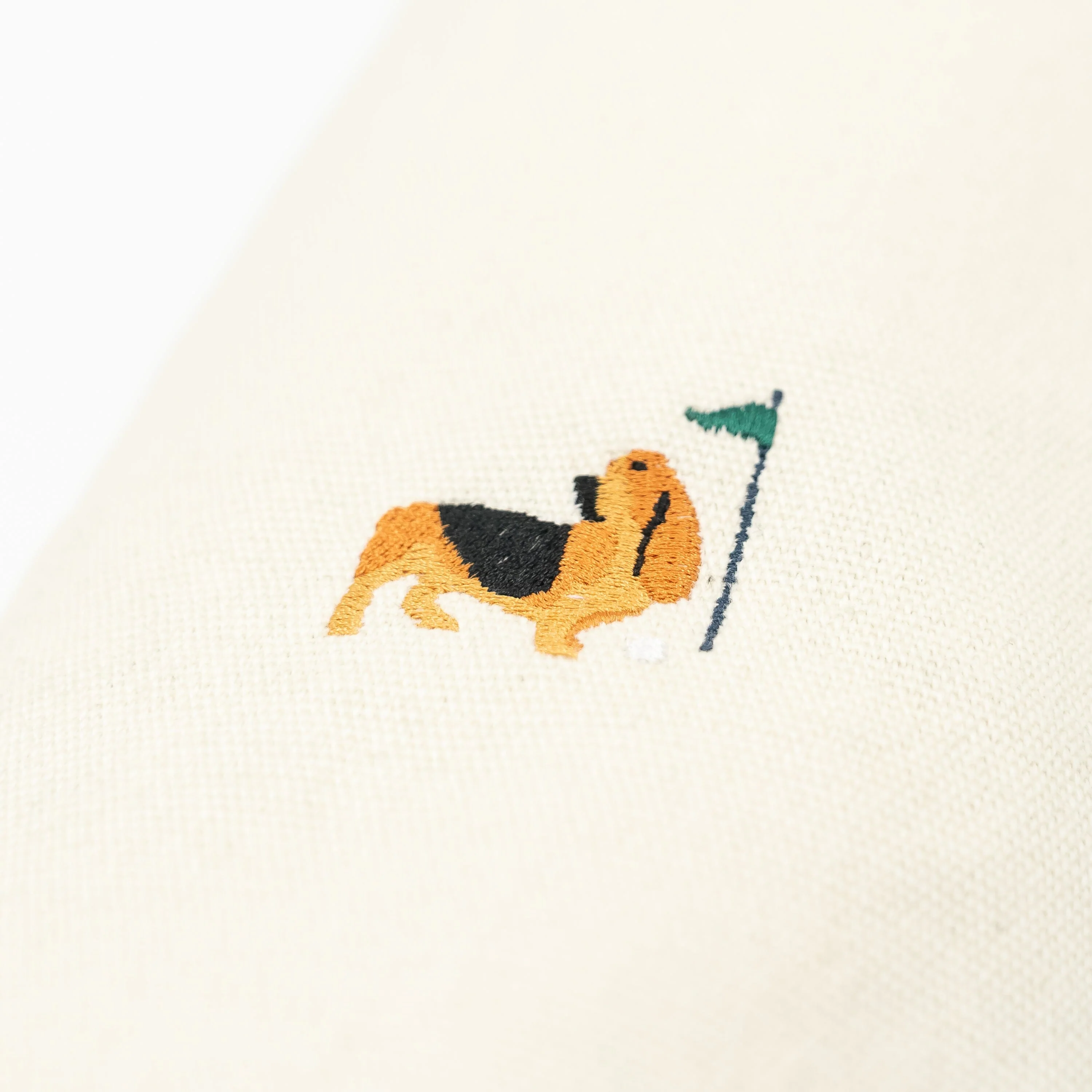 The Golf Dog 2.0 Fairway Cover - Image 5
