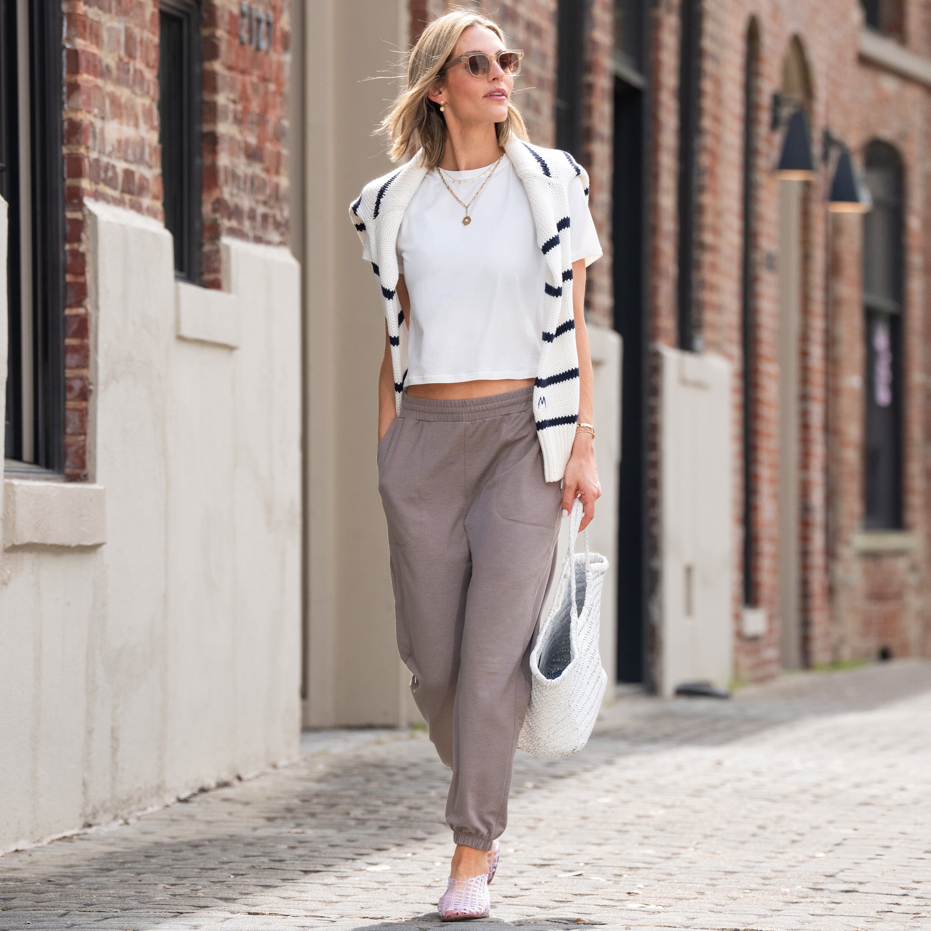 Tempo Ease Jogger | Solid - Greyhawk